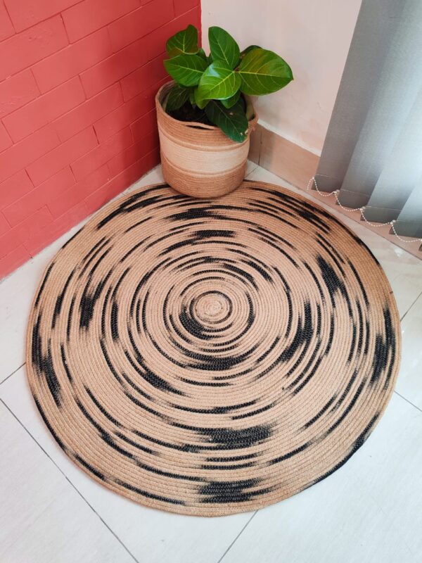 Round Jute Rug – 4 ft Natural Weave